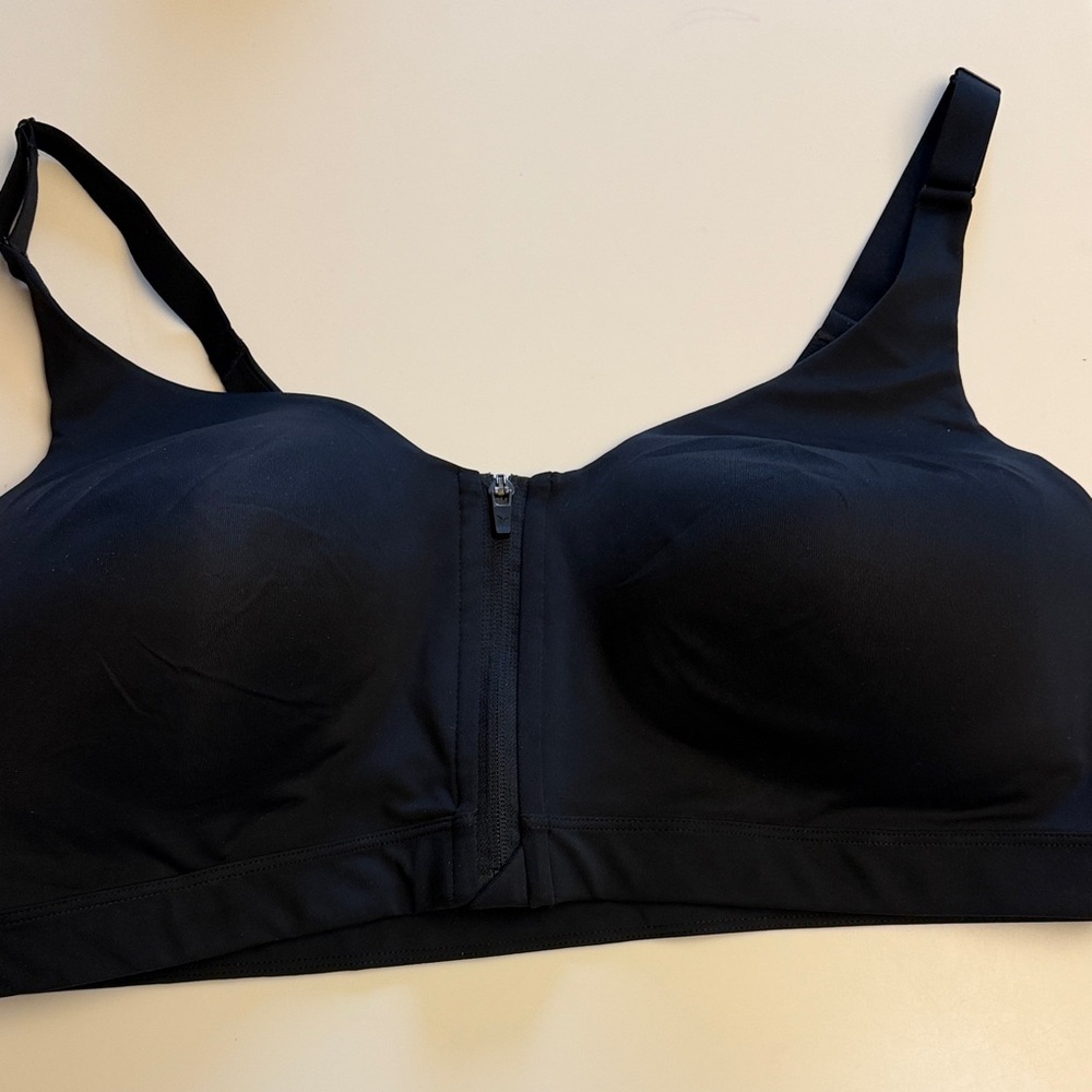 Old Navy Comfort Zip-Front Wireless Bra 40DD